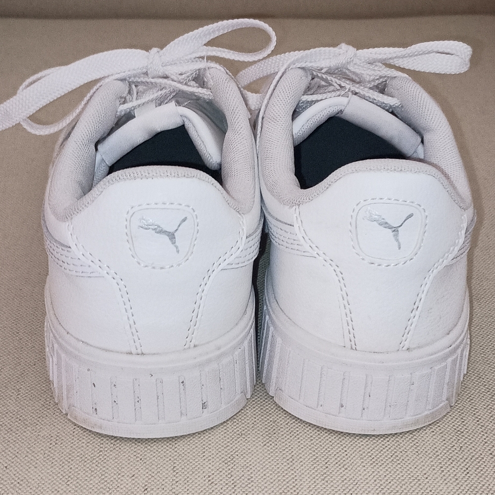 Puma Solid white leather  Women's Size 8 Sneakers - Picture 8 of 11